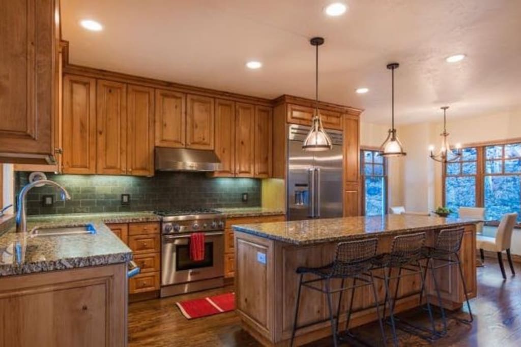High End Kitchen With Lots of Great Appliances