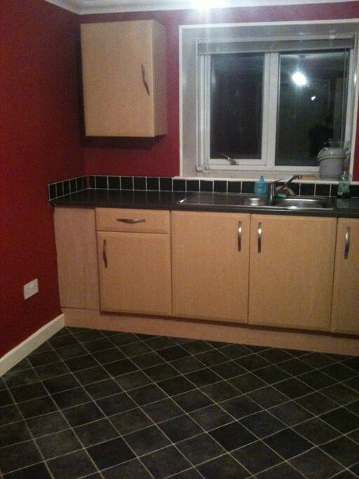 Good sized dining kitchen.
