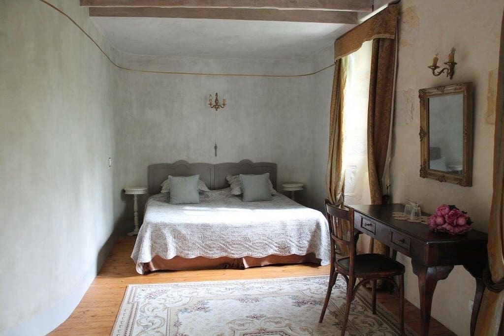 Chambre a 145 e