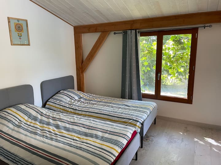 غرفة النوم 2