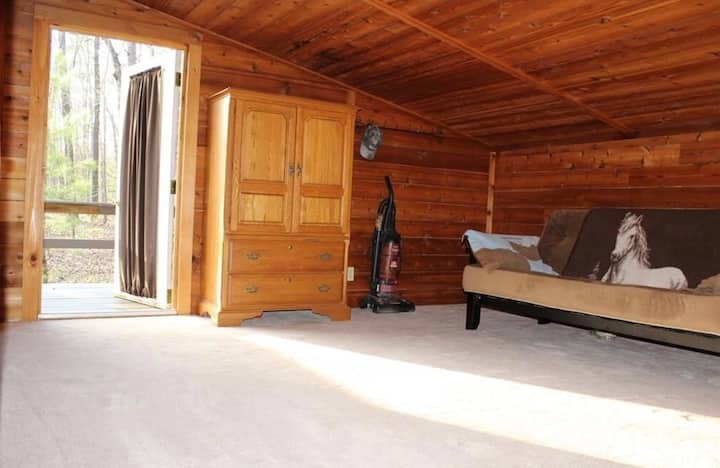 Upstairs loft balcony. 