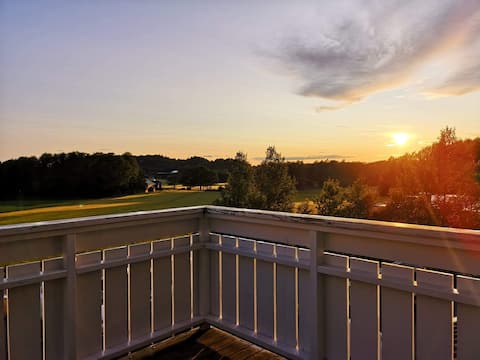 Spacious holiday home - 5 bedrooms near Stavern city center