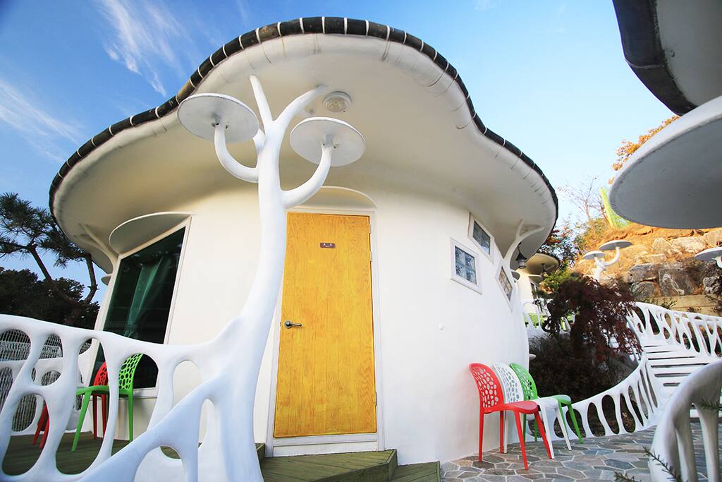 토로룸 외부/Exterior view