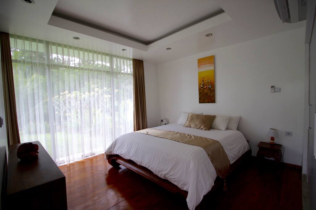 Chambre 1
Lit de 180cm