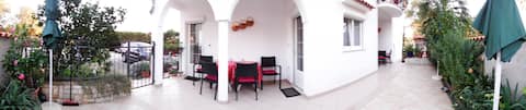 Room with bathroom and terrace for 2 people