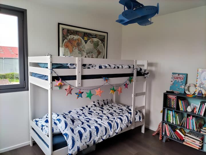 საძინებელი 4