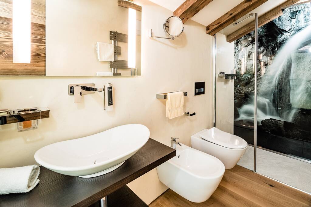 Bad 1
Bagno 1
Bath 1