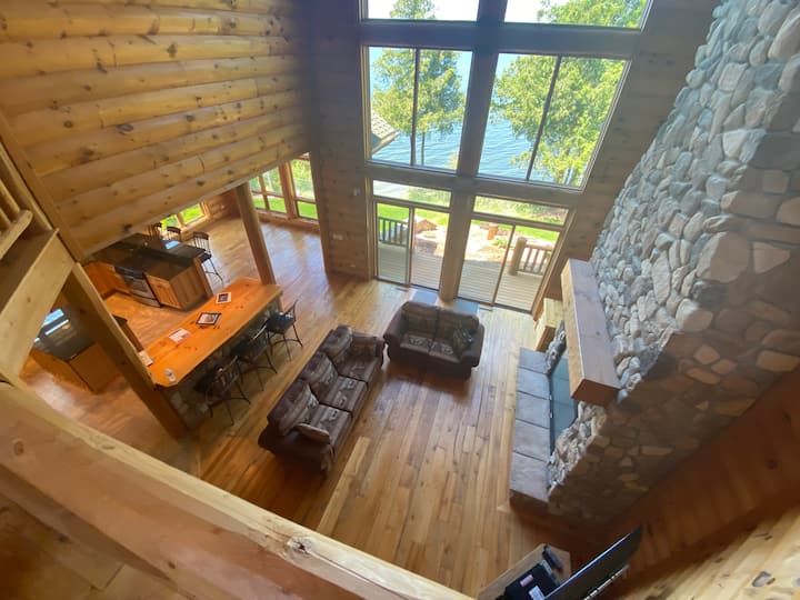 Norske-haagen Lodge, Lakefront Luxury Log Home - Door County, WI