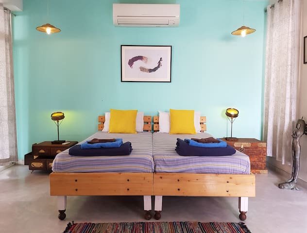 ★ The Designer's Studio ★