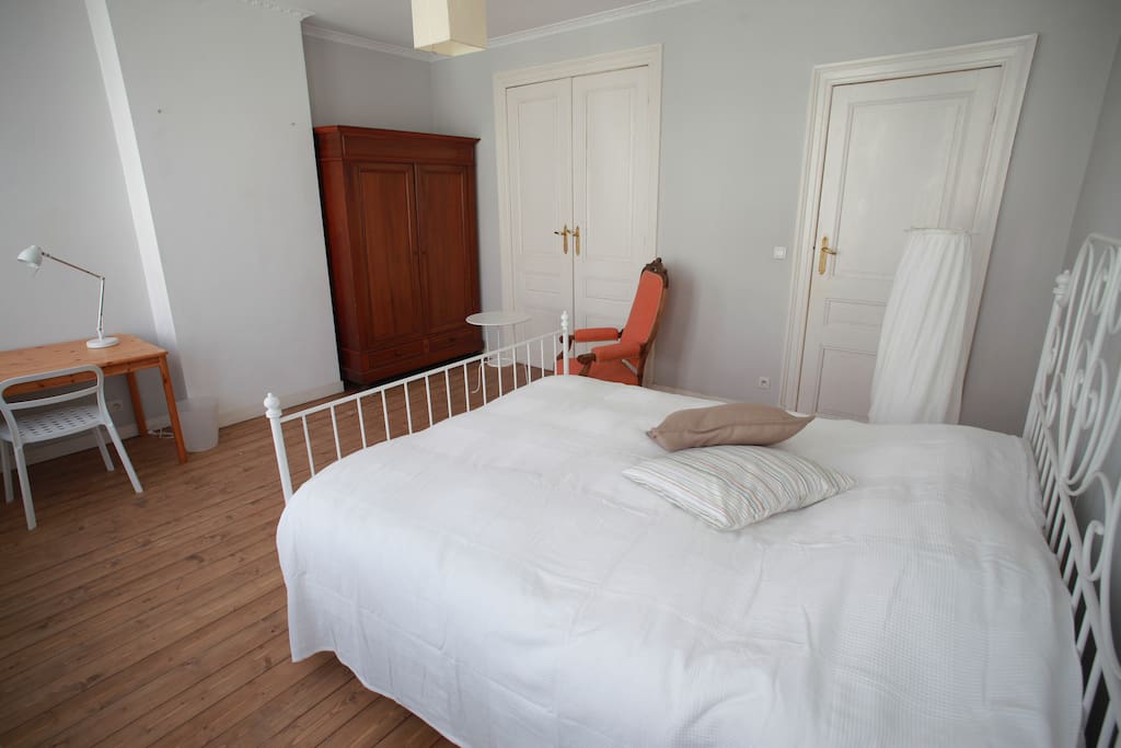 bright white private room