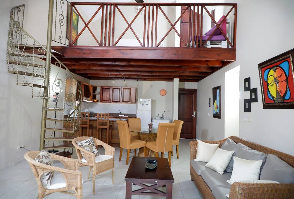Sala de estar y cocina