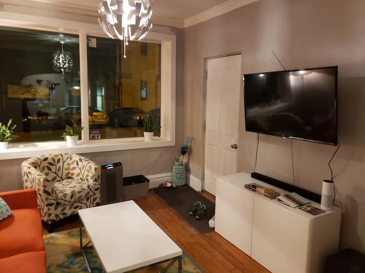 Two Units In One! Location! Noble Square - Chicago, IL