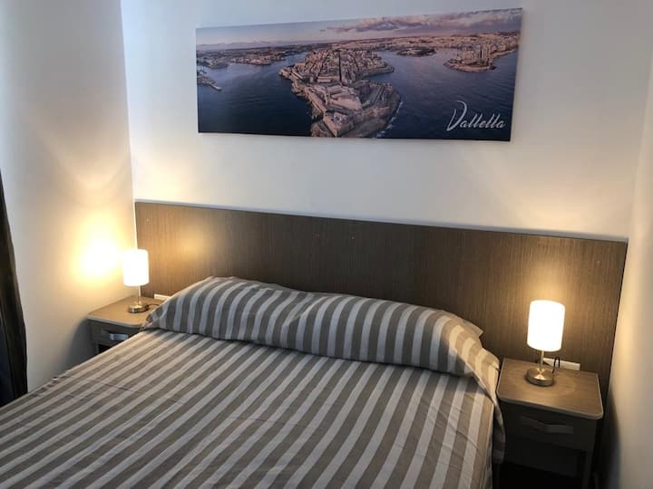 غرفة النوم 1