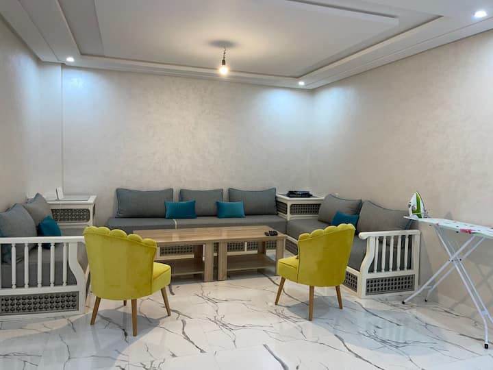 Appartement Vue Sur Mer - 2 Chambres - Climatisées - Al Hoceïma