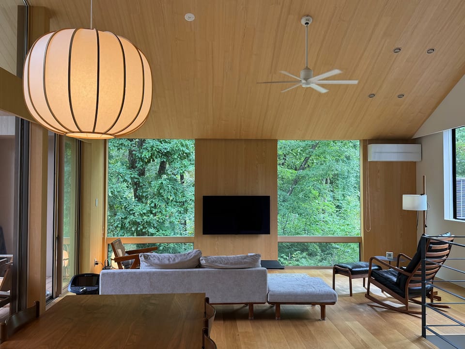 Soil, a forest chalet in Hakuba, Hakuba, Nagano, Japan, photo 4 of 10