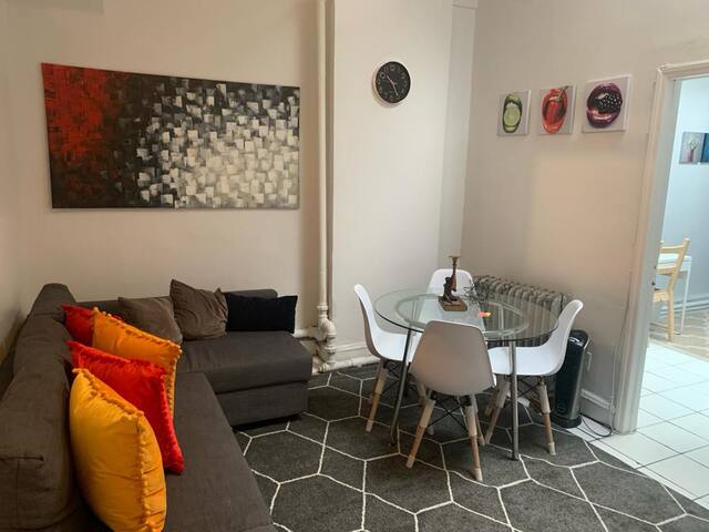 Heart of Manhattan walk to all gallery image 3