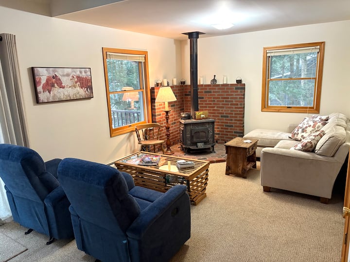 Charming & Private Lakefront Home On Lake Carmi - Lake Carmi State Park, Franklin