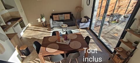 "La maisonnette" not overlooked, 3* rated