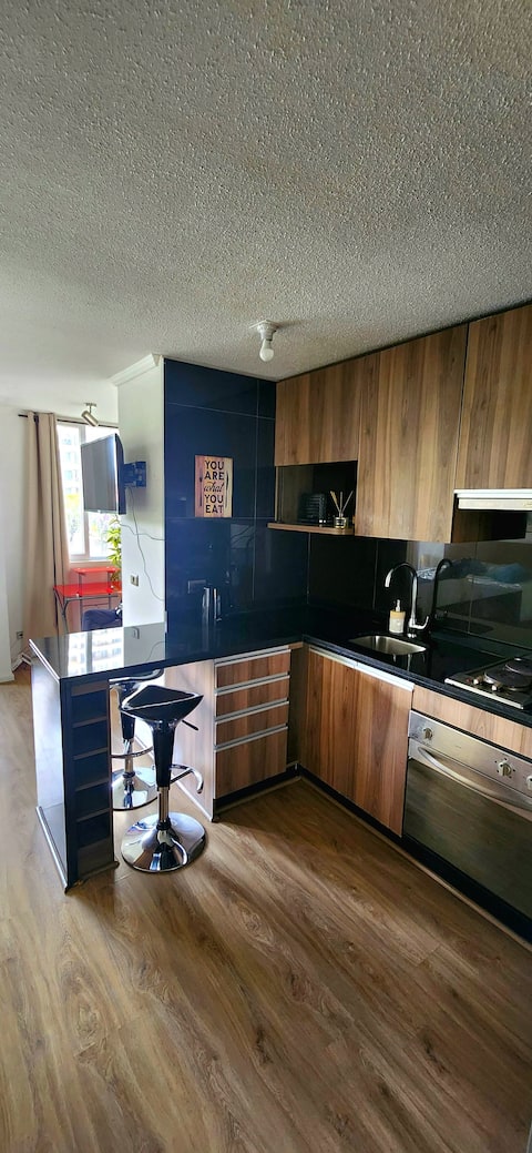 Popular Airbnb listing: Cozy, steps from the subway: + WiFi in Macul