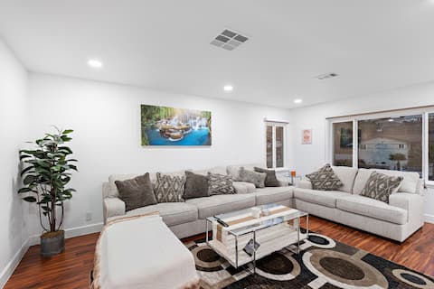 Top Airbnb: Beach Bliss: 2BR Playa del Rey in Marina Del Rey