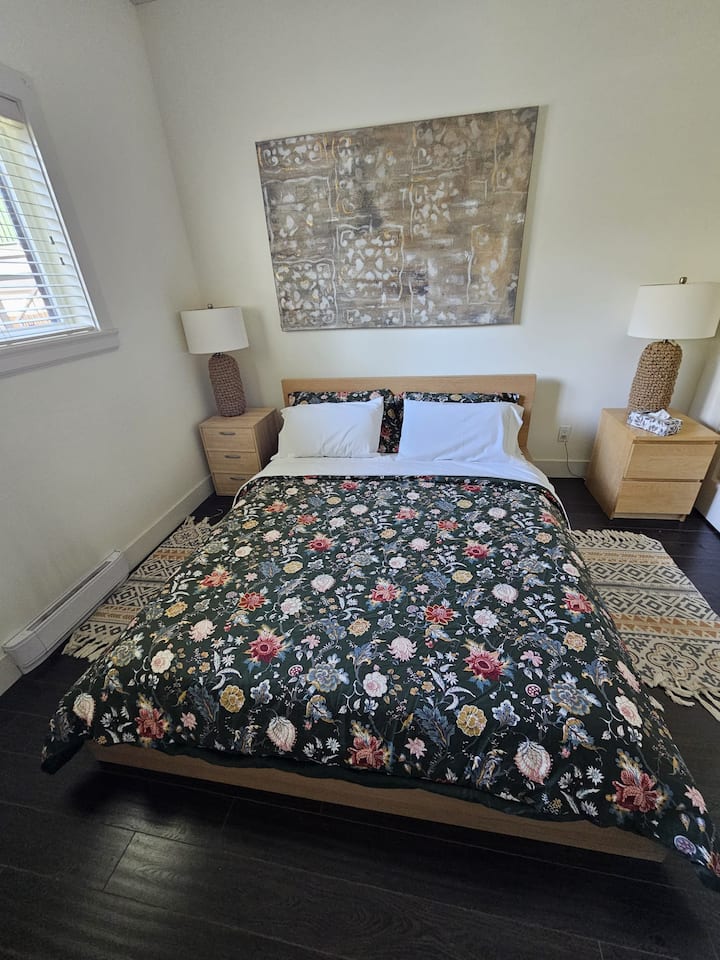 Private/tinyhome/central/cozy - New Westminster