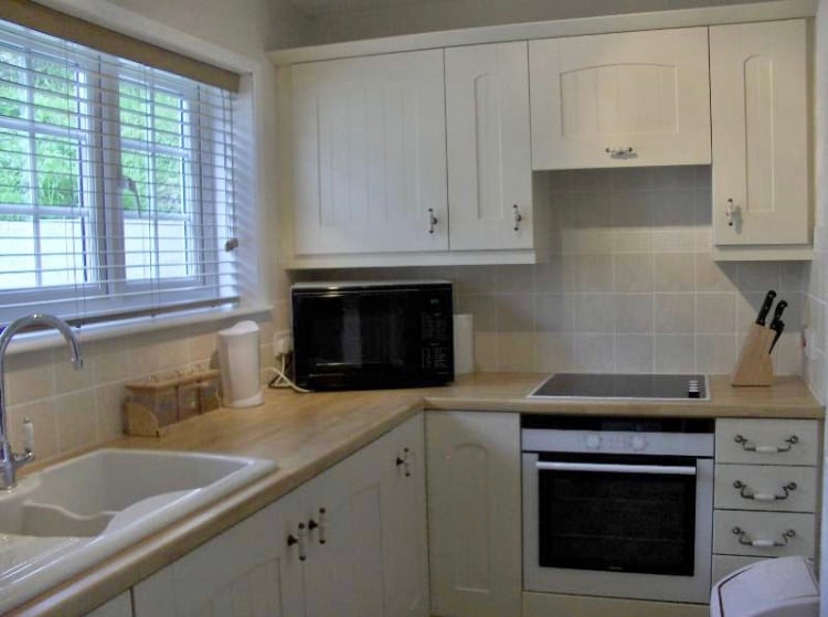 Popular Airbnb listing: Apartment in lovely village in Mawgan In Pydar