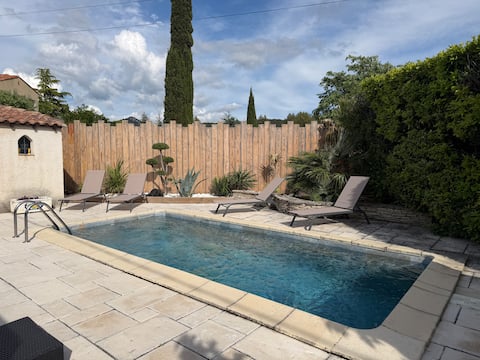 Villa 10 pers., Pool, Air-conditioning, Near Castellet