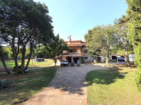 Apartment in villa in the countryside