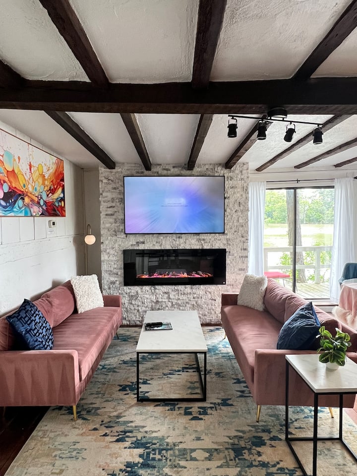 Cozy Historic Cabin On The Water - Chesapeake Bay