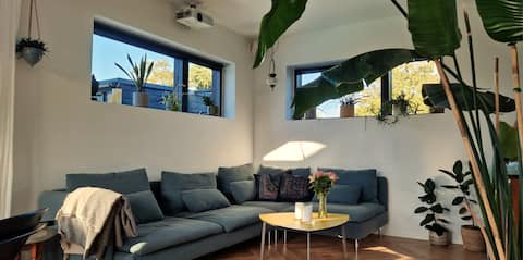 Top performing Airbnb: Magnificent villa with pool and spa in Tårnby