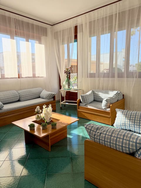 Top performing Airbnb: Villa Giquadro-Holiday home by the sea in Carovigno