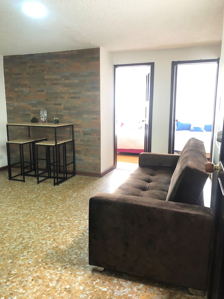 Amplio Y Hermoso Apartamento, Con Todo! - Bogotá