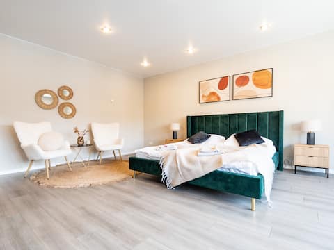 Design apartment for 6 in Andernach: View, WiFi