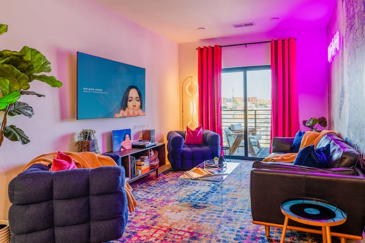 Book for NYE! Walk to Broadway-FirePit/Parking