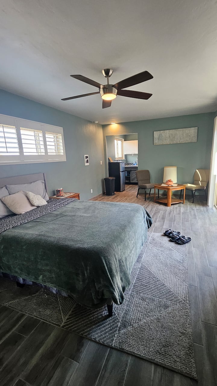 Modern Style Studio In Point Loma, Ob - 샌디에고