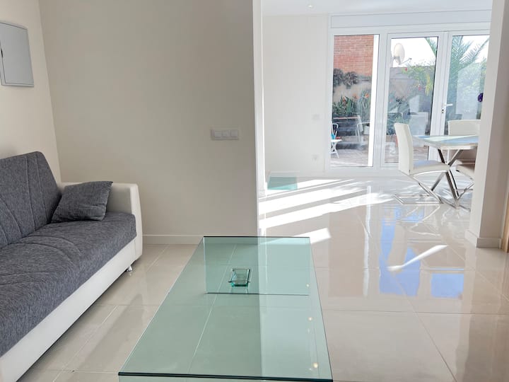 Luxury Twin Villas: Best Barcelona Views - Sabadell