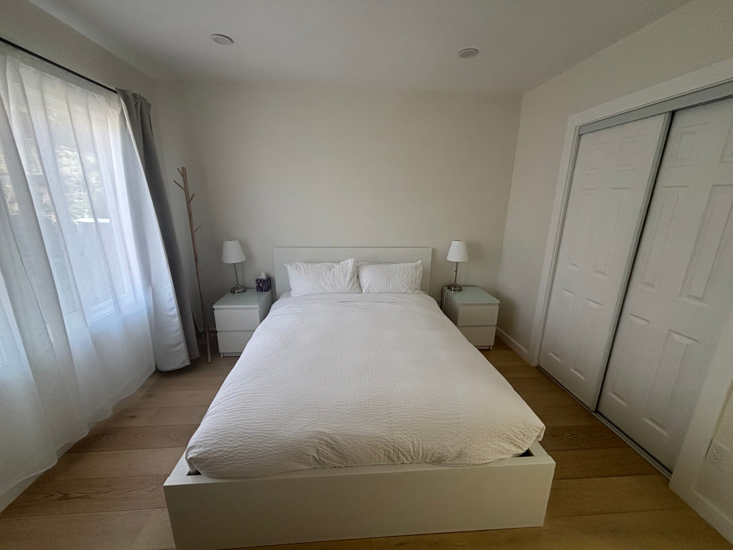 Home in San Francisco · ★4.96 · 3 bedrooms · 4 beds · 2 baths - Image 18