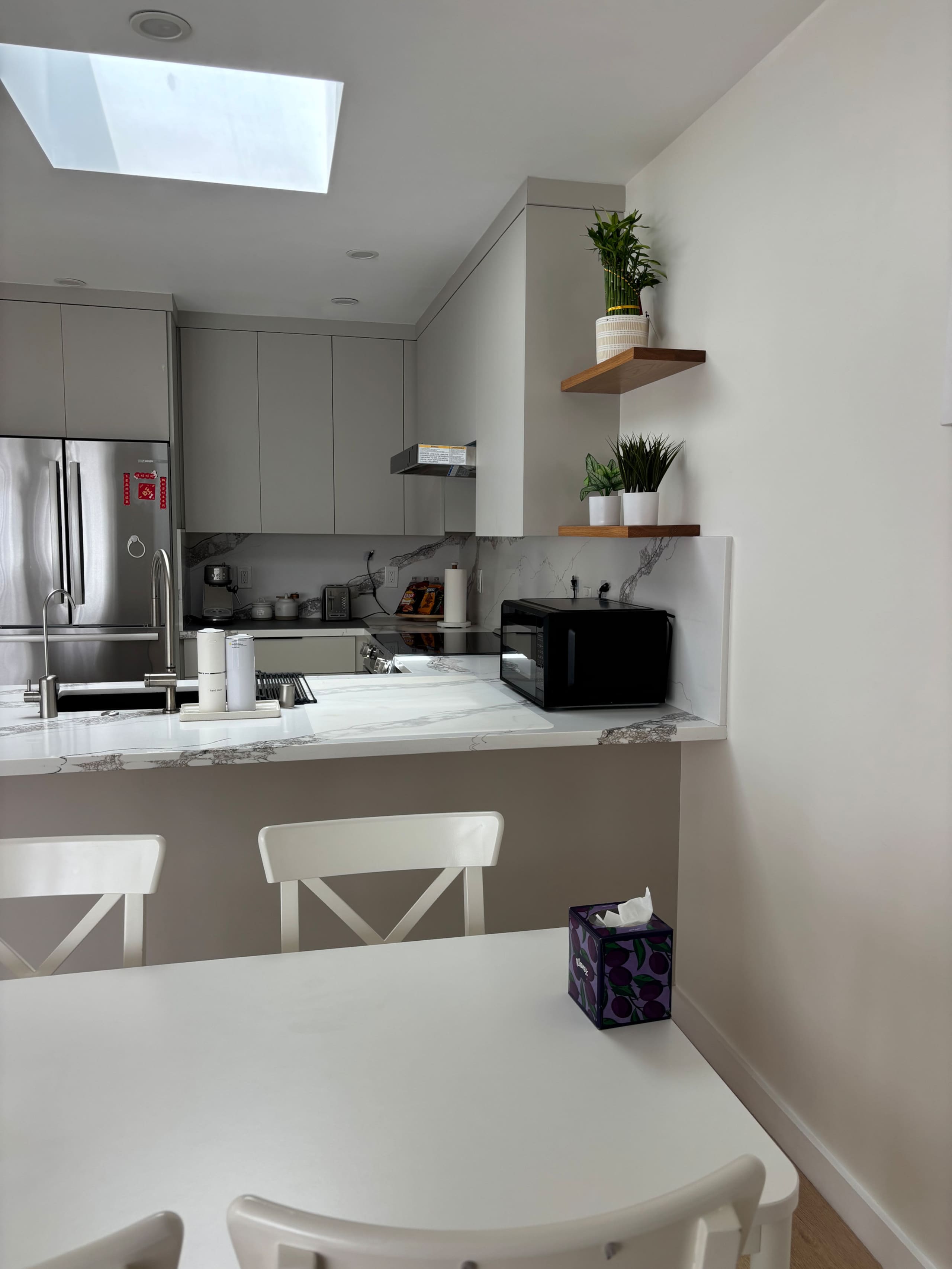 Home in San Francisco · ★4.96 · 3 bedrooms · 4 beds · 2 baths - Image 9