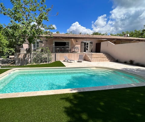 Villa Les Chênes - Heated pool