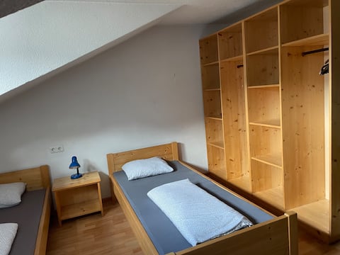 Room 14 with 7 beds Radfeld