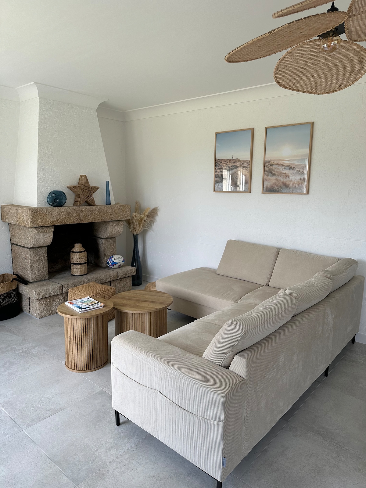 Popular Airbnb listing: House on the shores of the Gulf of Morbihan with sea view in Crach