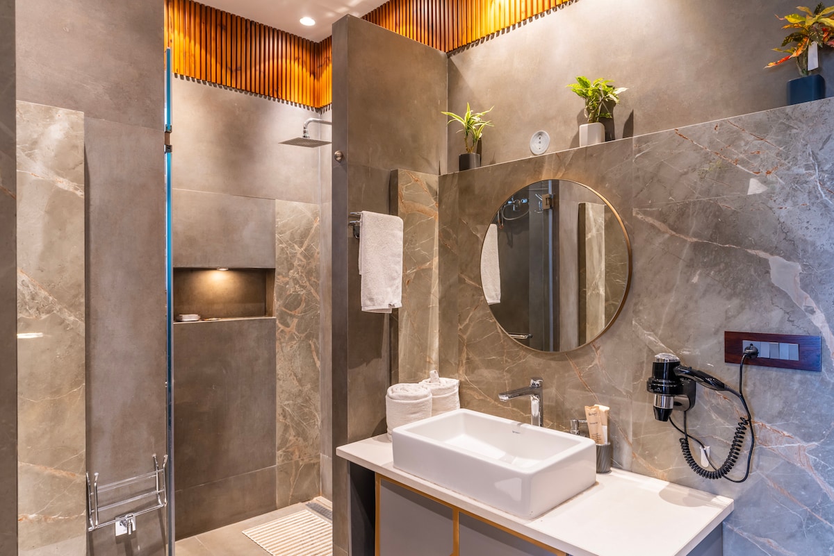 WASHROOMS