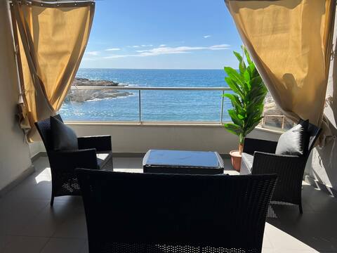 Meena Marina 9 - Infinity Sea View Beachfront