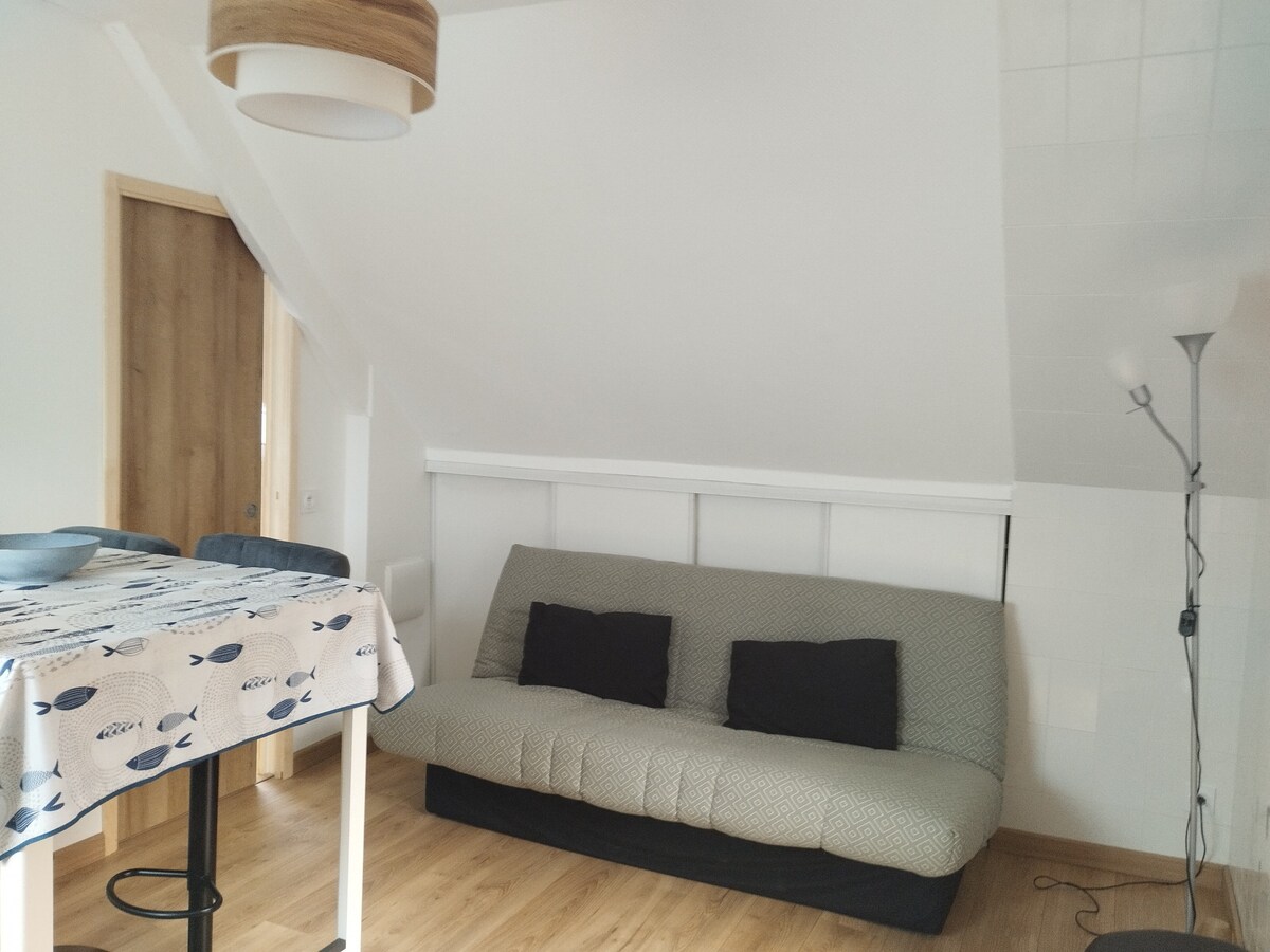 Top Airbnb: T2 Waterfront Plage des Vallées 100 m, GR34 40 m à Pléneuf Val André