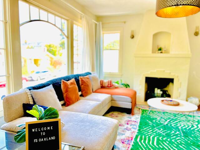 Spacious & Luxurious Home near UC Berkeley gallery image 4