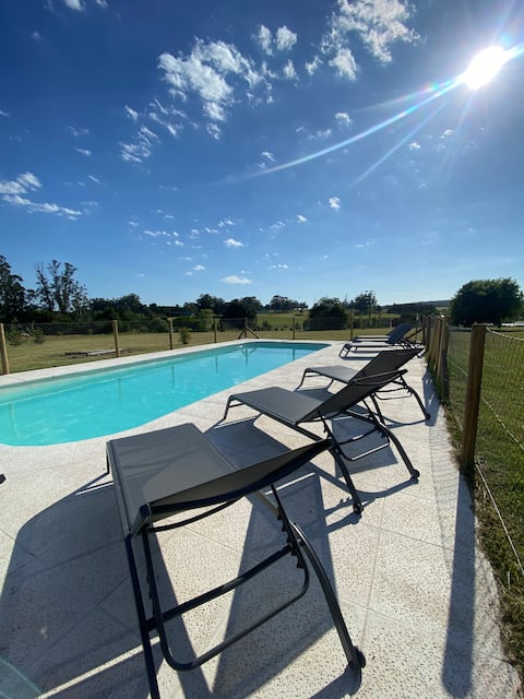 Spectacular house in El Quijote, for 2 families