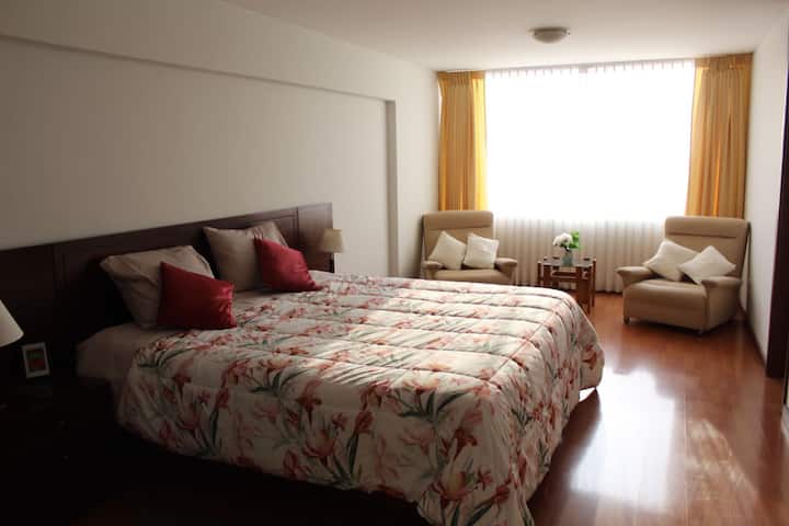 غرفة النوم 1