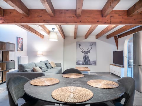 Charming 80 m² house, balcony-view vineyard