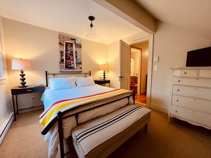 Nectar Queen bed furnished by Pottery Barn located on 2nd floor next to full bath with shower and tub.