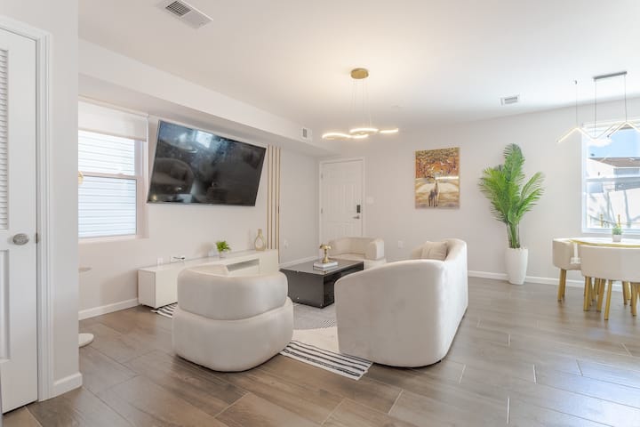 Modern 1 Bedroom Apt All 4 U Near Ewr Airport/ Nyc - New Jersey